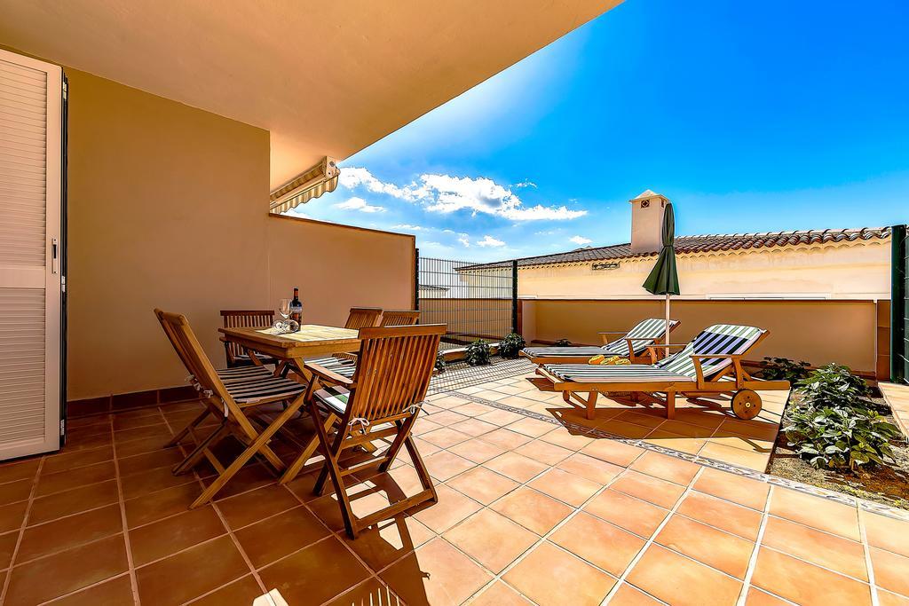 Вілла Ocean Terrace House Пуерто-де-Сантьяго Екстер'єр фото